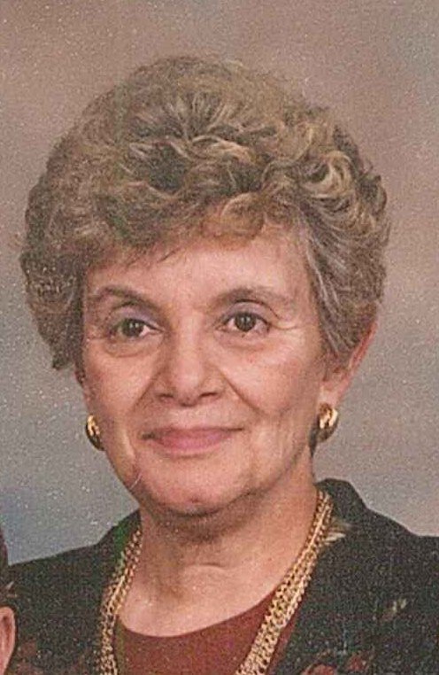 Lucille Lyons